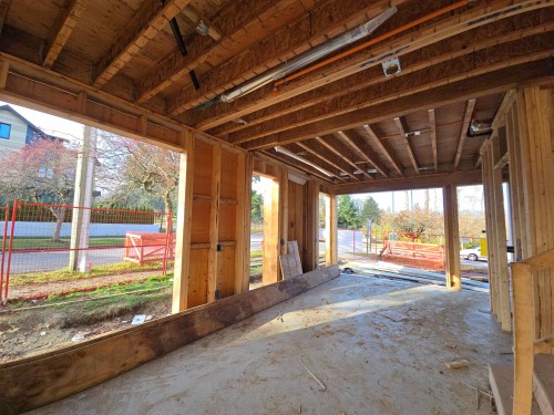 98 37Th Avenue W, Vancouver, BC 