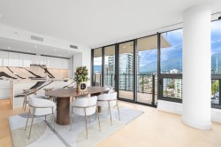 1309-135 13th Street E North Vancouver, BC V7L 0J8