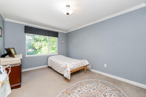 180 Osborne Road W, North Vancouver, BC 