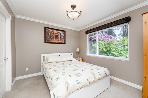 180 Osborne Road W, North Vancouver, BC 