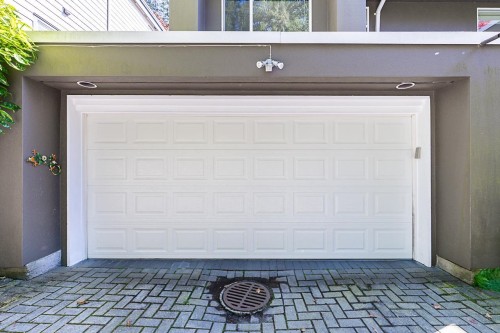 180 Osborne Road W, North Vancouver, BC 