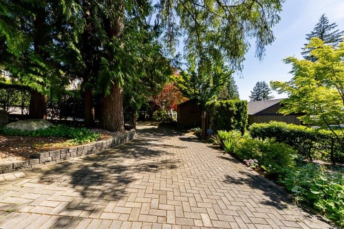 180 Osborne Road W, North Vancouver, BC 