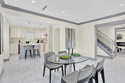 1008 24Th Avenue E, Vancouver, BC 