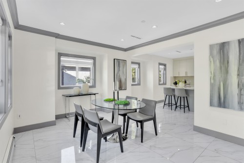 1008 24Th Avenue E, Vancouver, BC 