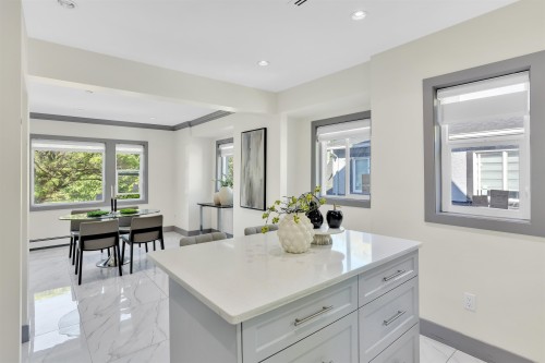 1008 24Th Avenue E, Vancouver, BC 