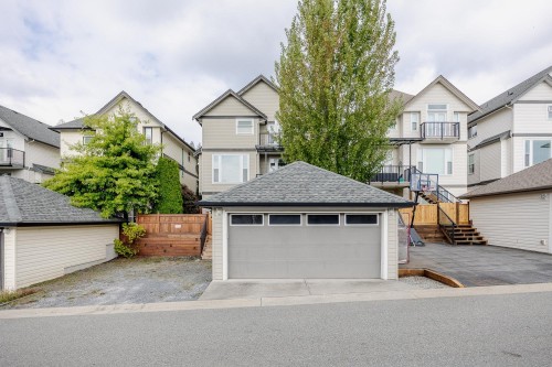 3472 Galloway Avenue, Coquitlam, BC 