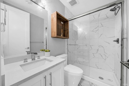 5488 Canada Way, Burnaby, BC 