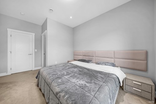 5488 Canada Way, Burnaby, BC 