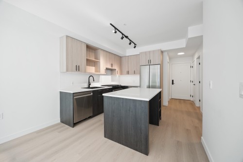 116-2002 St. George Street, Port Moody, BC 