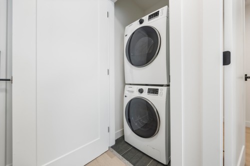 116-2002 St. George Street, Port Moody, BC 