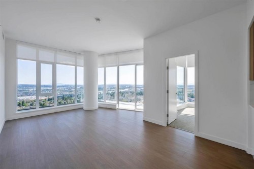 906-7769 Park Crescent, Burnaby, BC 