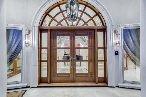 1175 Eyremount Drive, West Vancouver, BC 