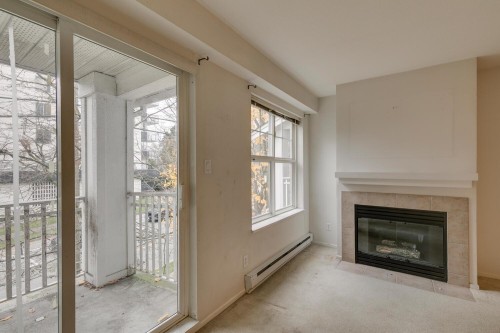 50-123 Seventh Street, New Westminster, BC 