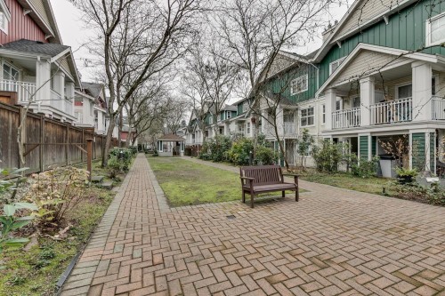 50-123 Seventh Street, New Westminster, BC 