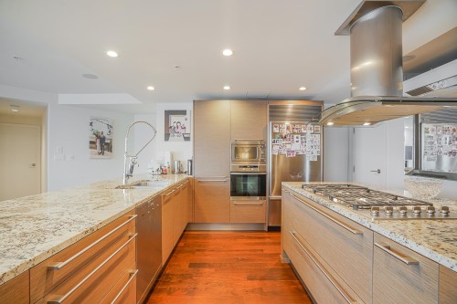 3001-1111 Alberni Street, Vancouver, BC 