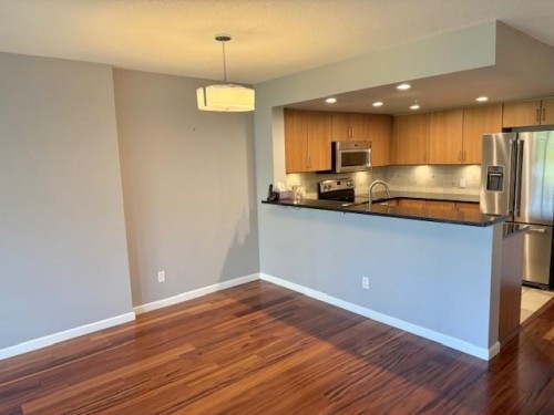 407-295 Guildford Way, Port Moody, BC 