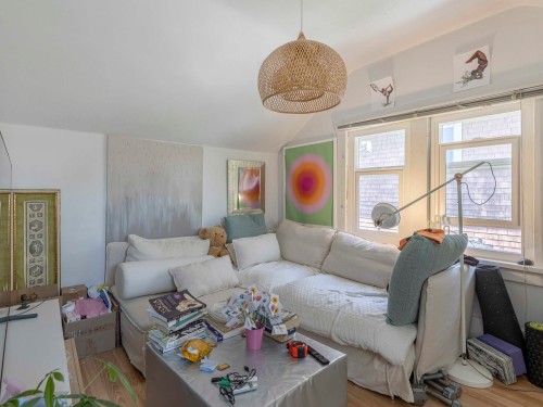 2325 8Th Avenue W, Vancouver, BC 