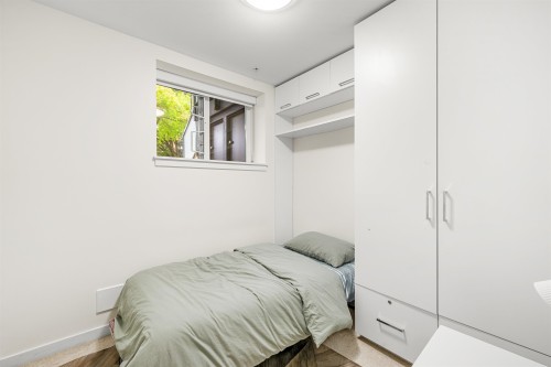 2745 Ward Street, Vancouver, BC 