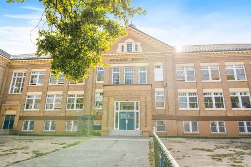 2745 Ward Street, Vancouver, BC 