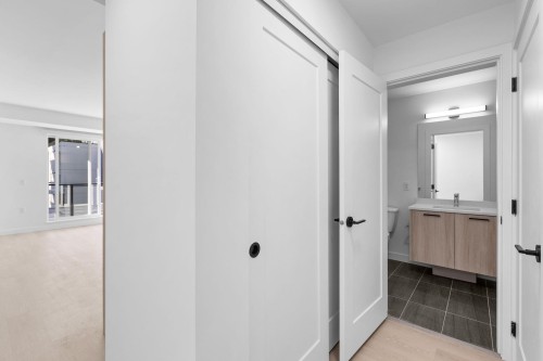 206-2002 St. George Street, Port Moody, BC 