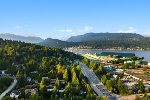 206-2002 St. George Street, Port Moody, BC 