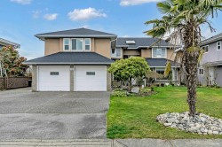 6585 Holly Park Drive  Delta, BC V4K 4Y7