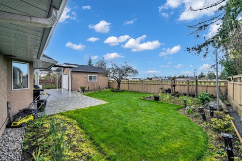 6585 Holly Park Drive, Delta, BC 