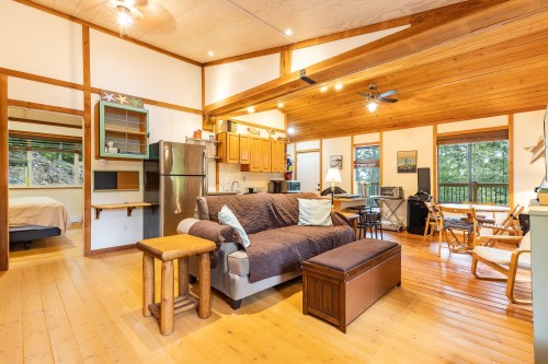 4825 Sinclair Bay Road, Pender Harbour, BC 