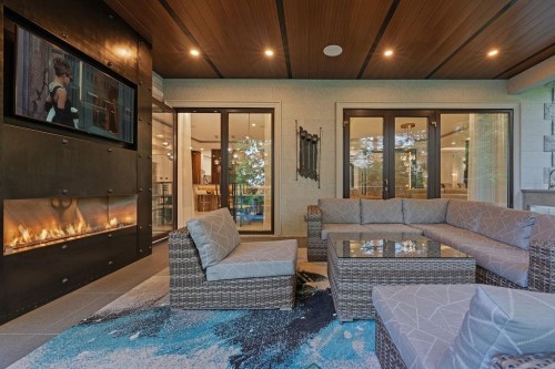 558 Glenross Road, West Vancouver, BC 