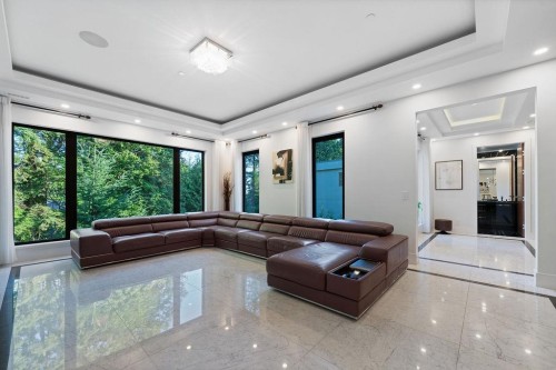 558 Glenross Road, West Vancouver, BC 