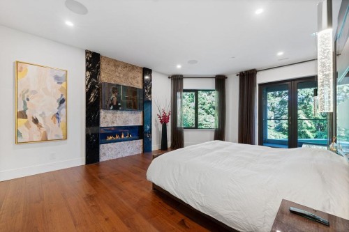 558 Glenross Road, West Vancouver, BC 