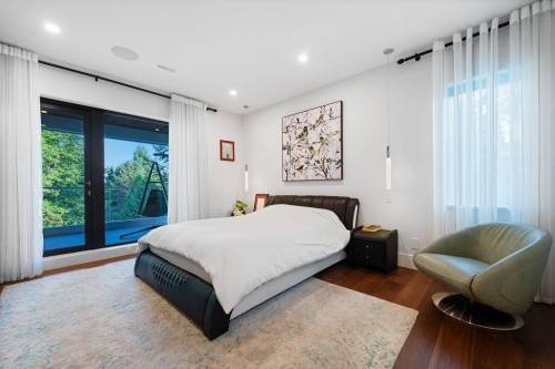 558 Glenross Road, West Vancouver, BC 