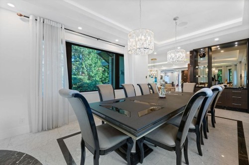 558 Glenross Road, West Vancouver, BC 