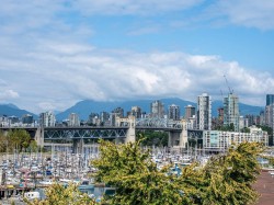 604-1508 Mariner Walk  Vancouver, BC V6J 4X9