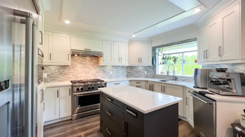 12220 Phoenix Drive, Richmond, BC 