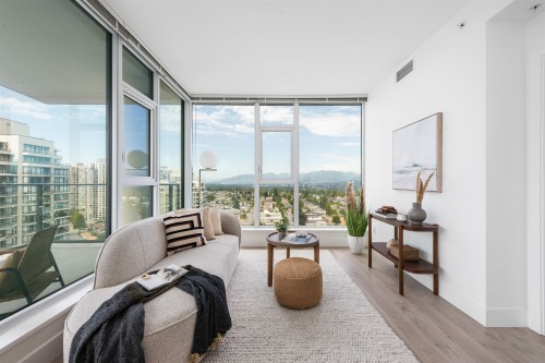 2310-7358 Edmonds Street, Burnaby, BC 