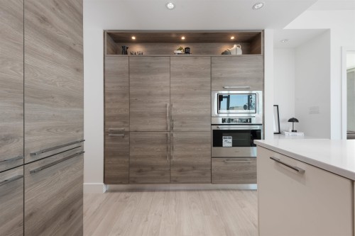 2310-7358 Edmonds Street, Burnaby, BC 