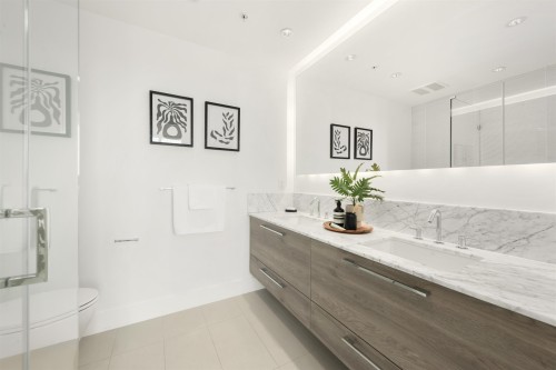 2310-7358 Edmonds Street, Burnaby, BC 