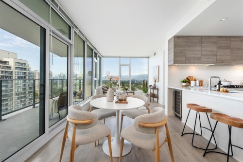 2310-7358 Edmonds Street, Burnaby, BC 