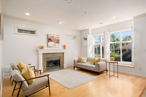 2818 19Th Avenue W, Vancouver, BC 