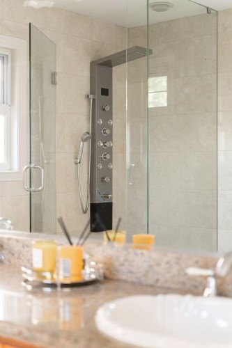 2818 19Th Avenue W, Vancouver, BC 