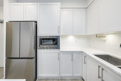 208-2160 Grant Avenue, Port Coquitlam, BC 