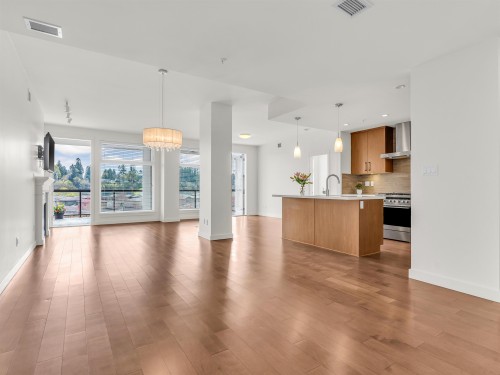 401-5055 Springs Boulevard, Delta, BC 