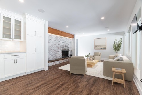 27561 Sayers Crescent, Maple Ridge, BC 