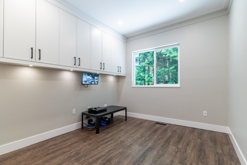 27561 Sayers Crescent, Maple Ridge, BC 