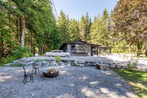 27561 Sayers Crescent, Maple Ridge, BC 