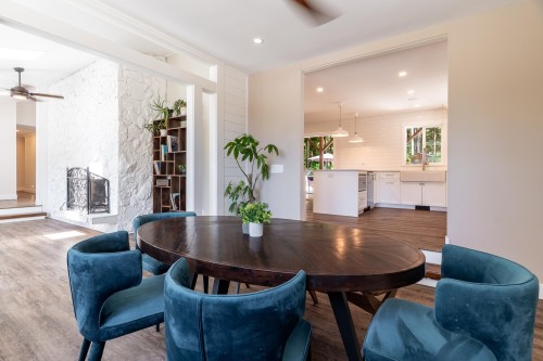 27561 Sayers Crescent, Maple Ridge, BC 