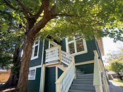 3336 Georgia Street E Vancouver, BC V5K 2L4