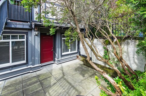 46-7428 14th Avenue  Burnaby, BC V3N 0C2