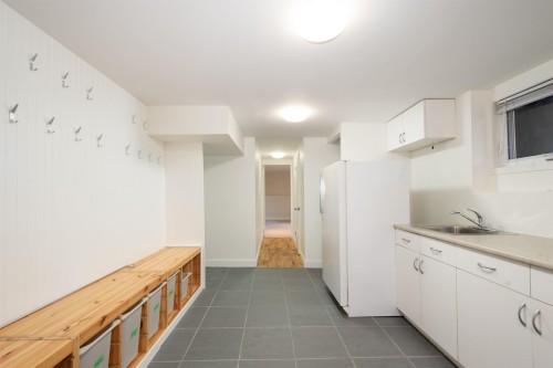 3533 20Th Avenue W, Vancouver, BC 